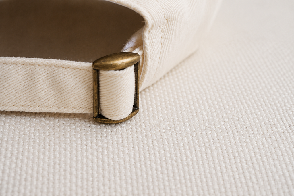 ROAMER 001. The Hat.